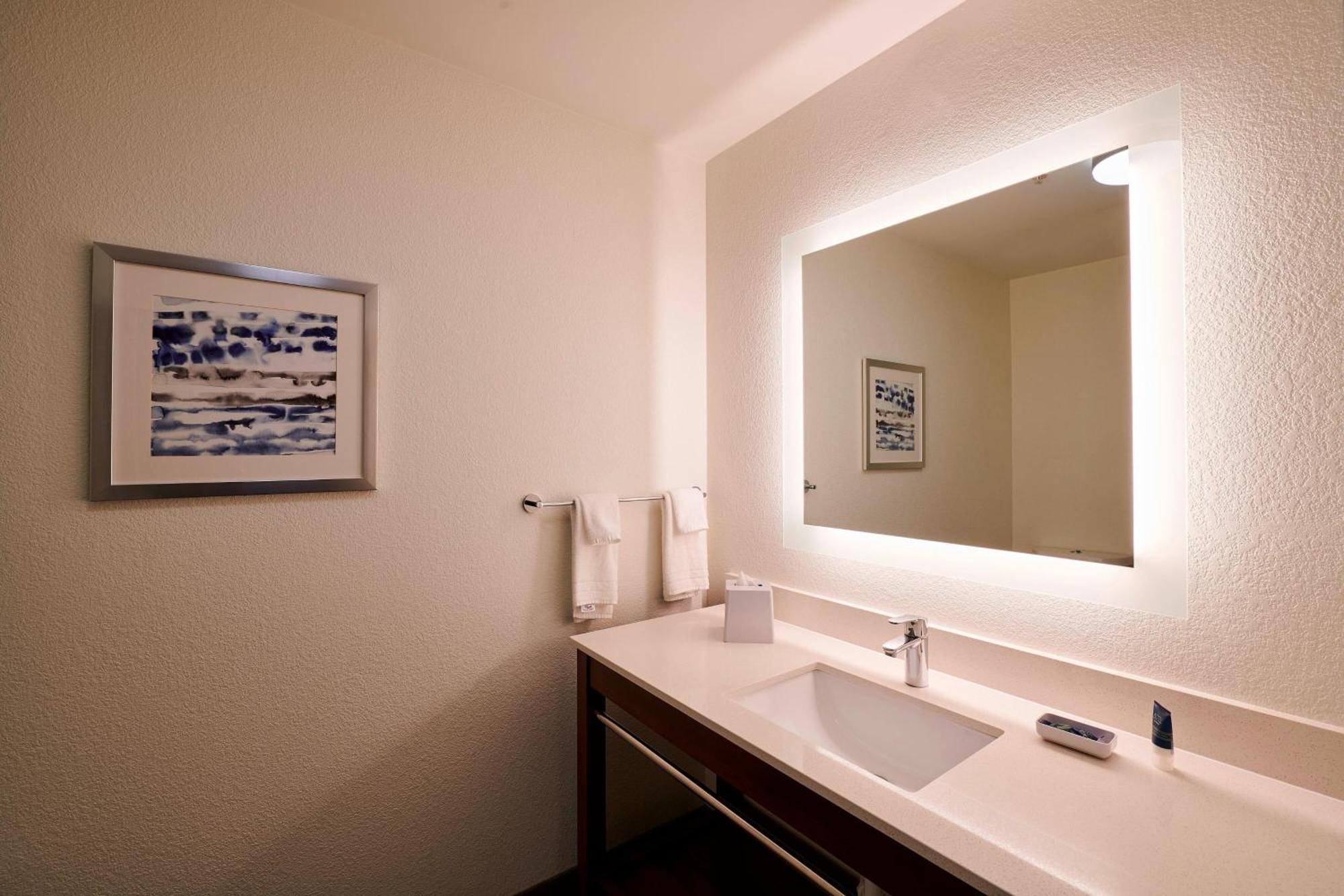 Four Points By Sheraton Cleveland-eastlake Hotel Eastlake