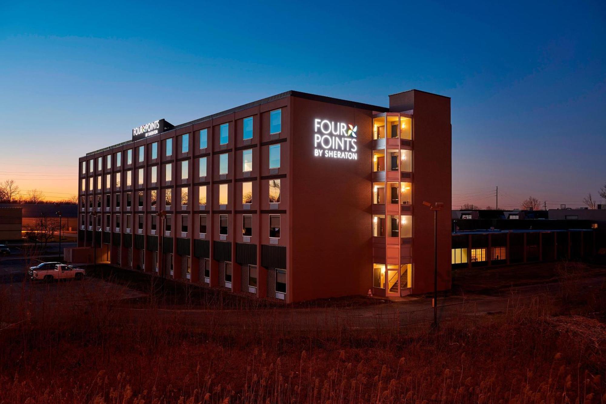 Four Points By Sheraton Cleveland-eastlake Hotel