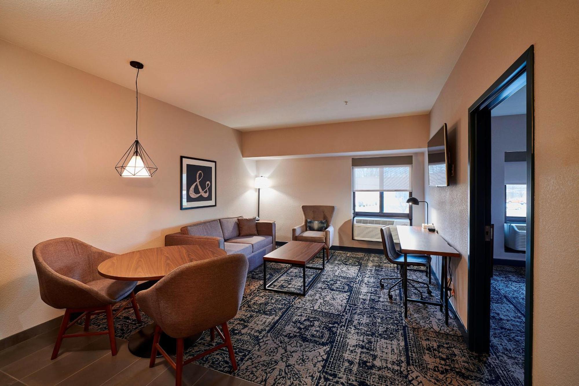 Four Points By Sheraton Cleveland-eastlake