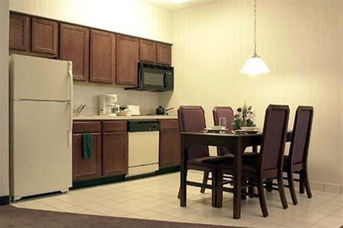 Four Points By Sheraton Cleveland-eastlake Hotel Eastlake